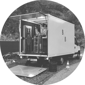 BOSSE 3,5T TRUCK MIT LADERAMPE